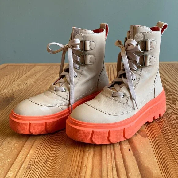 9.5 - Sorel Tan Orange Platform Lace Up Caribou X Waterproof Combat Boots 0114KE - Picture 2 of 8